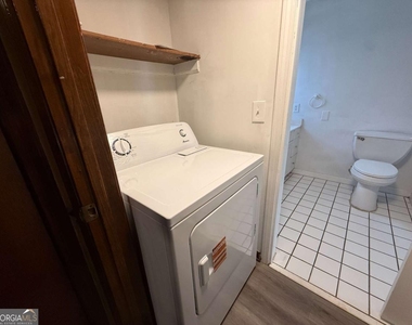 3815 Samia Court - Photo Thumbnail 3