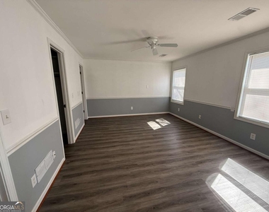 3815 Samia Court - Photo Thumbnail 7