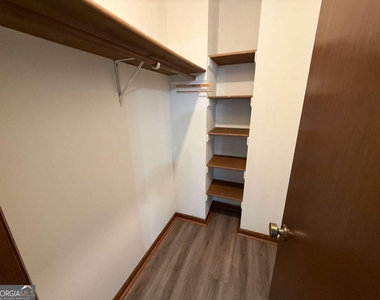 3815 Samia Court - Photo Thumbnail 19