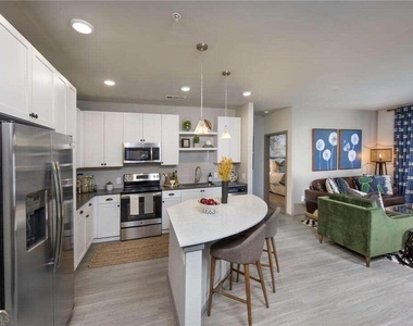 6919 Peachtree Dunwo Road - Photo Thumbnail 2