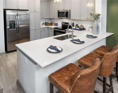 6919 Peachtree Dunwo Road - Photo Thumbnail 4