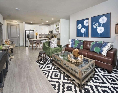 6919 Peachtree Dunwo Road - Photo Thumbnail 6