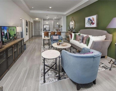 6919 Peachtree Dunwo Road - Photo Thumbnail 9