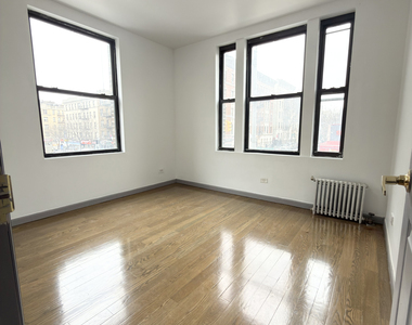 600 West 186th Street - Photo Thumbnail 1