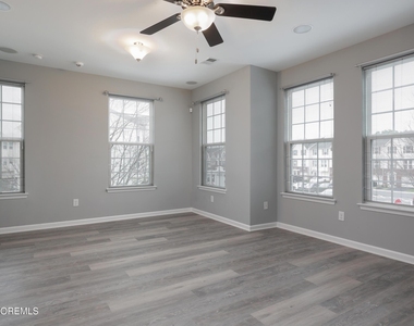 43 Jake Drive - Photo Thumbnail 15