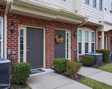 43 Jake Drive - Photo Thumbnail 5