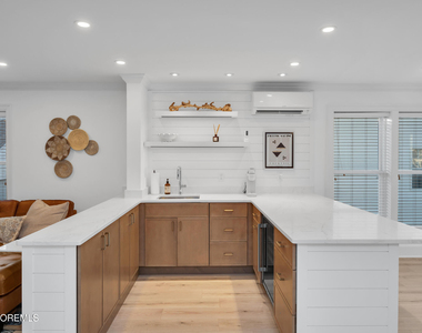 29 4th Avenue - Photo Thumbnail 9