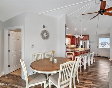 424 E Longport Avenue - Photo Thumbnail 8