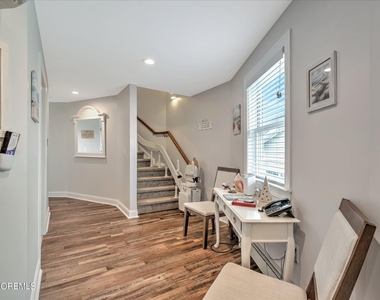424 E Longport Avenue - Photo Thumbnail 24