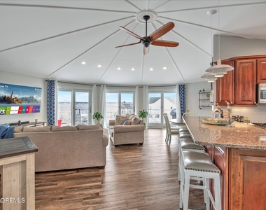 424 E Longport Avenue - Photo Thumbnail 7
