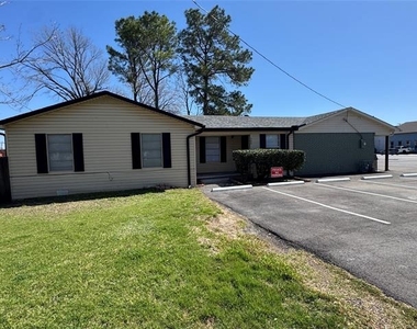 304 Burgett Street - Photo Thumbnail 1