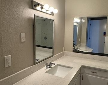 304 Burgett Street - Photo Thumbnail 15