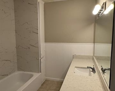 304 Burgett Street - Photo Thumbnail 11