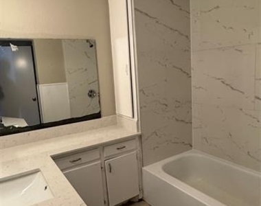304 Burgett Street - Photo Thumbnail 14