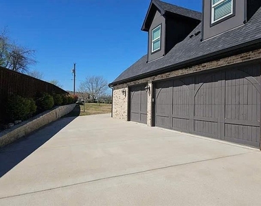 3824 Harvest Glen - Photo Thumbnail 6