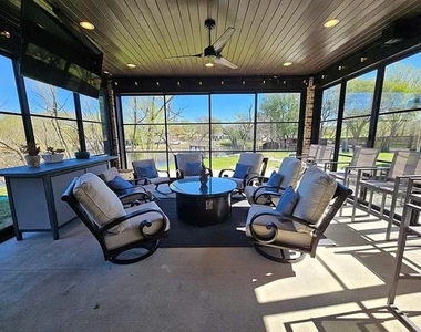 3824 Harvest Glen - Photo Thumbnail 12