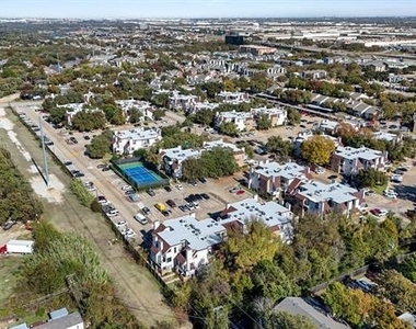 2301 Balsam Drive - Photo Thumbnail 23