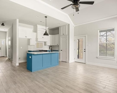 409 Cleveland Road - Photo Thumbnail 6