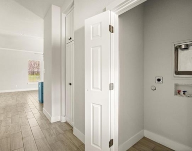 409 Cleveland Road - Photo Thumbnail 10