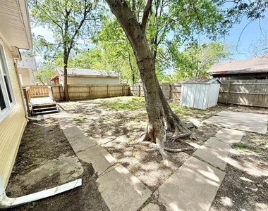 1201 E Lamar Street - Photo Thumbnail 36