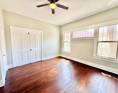 1201 E Lamar Street - Photo Thumbnail 17