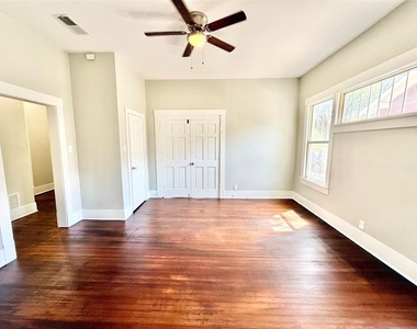 1201 E Lamar Street - Photo Thumbnail 18