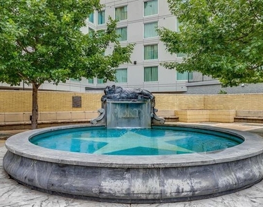 910 Houston Street - Photo Thumbnail 25