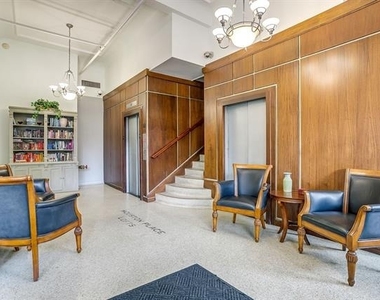 910 Houston Street - Photo Thumbnail 23