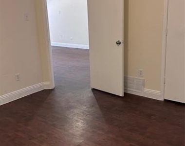 605 Mcqueary Street - Photo Thumbnail 4