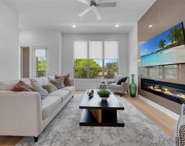 13351 Goodland Street - Photo Thumbnail 9