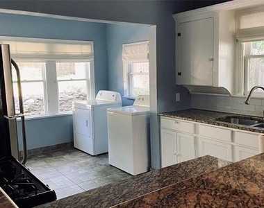 1715 Ramsey Avenue - Photo Thumbnail 13