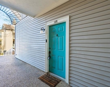 1001 Liberty Street - Photo Thumbnail 19