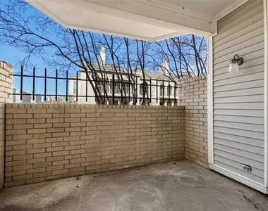 1001 Liberty Street - Photo Thumbnail 17