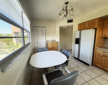 1605 Abaco Drive - Photo Thumbnail 4