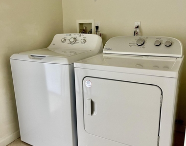 185 Nw Willow Grove Avenue - Photo Thumbnail 13