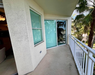 975 Nw Flagler Avenue - Photo Thumbnail 13