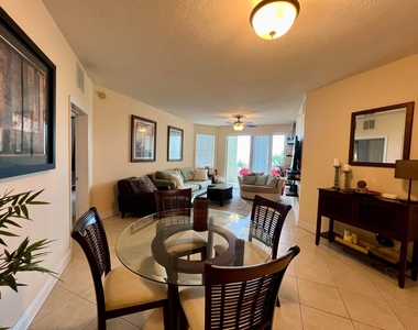 975 Nw Flagler Avenue - Photo Thumbnail 3