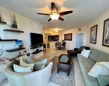 975 Nw Flagler Avenue - Photo Thumbnail 10