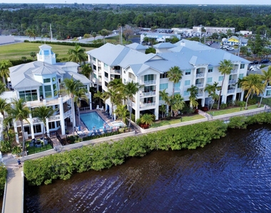 975 Nw Flagler Avenue - Photo Thumbnail 27