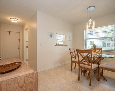 34 Vista Gardens Trail - Photo Thumbnail 8