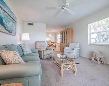 34 Vista Gardens Trail - Photo Thumbnail 3