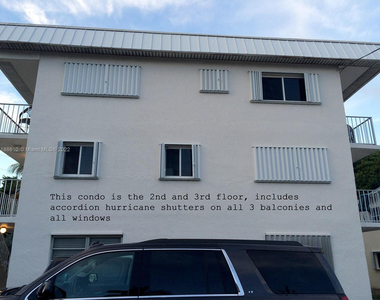 300 Ocean Drive - Photo Thumbnail 21