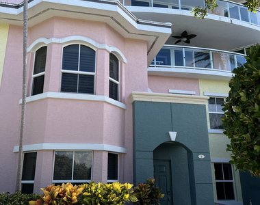 2051 Se 3rd Street - Photo Thumbnail 1