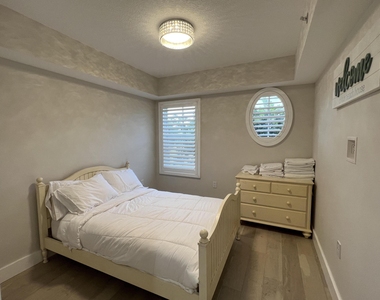 2051 Se 3rd Street - Photo Thumbnail 27