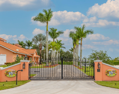 4750 South Road - Photo Thumbnail 9