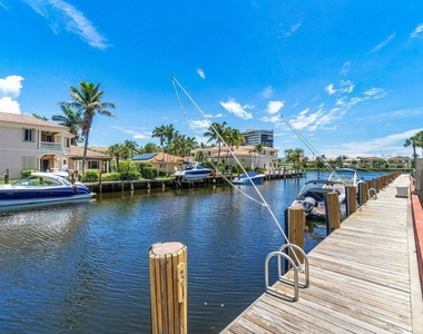 899 Jeffery Street - Photo Thumbnail 18