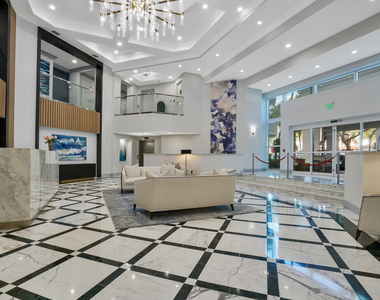 550 Se Mizner Boulevard - Photo Thumbnail 12