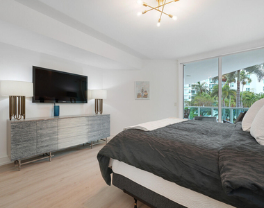 550 Se Mizner Boulevard - Photo Thumbnail 57
