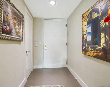 550 Se Mizner Boulevard - Photo Thumbnail 16