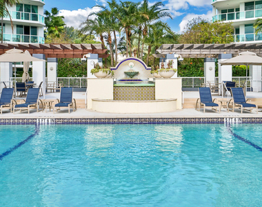 550 Se Mizner Boulevard - Photo Thumbnail 7